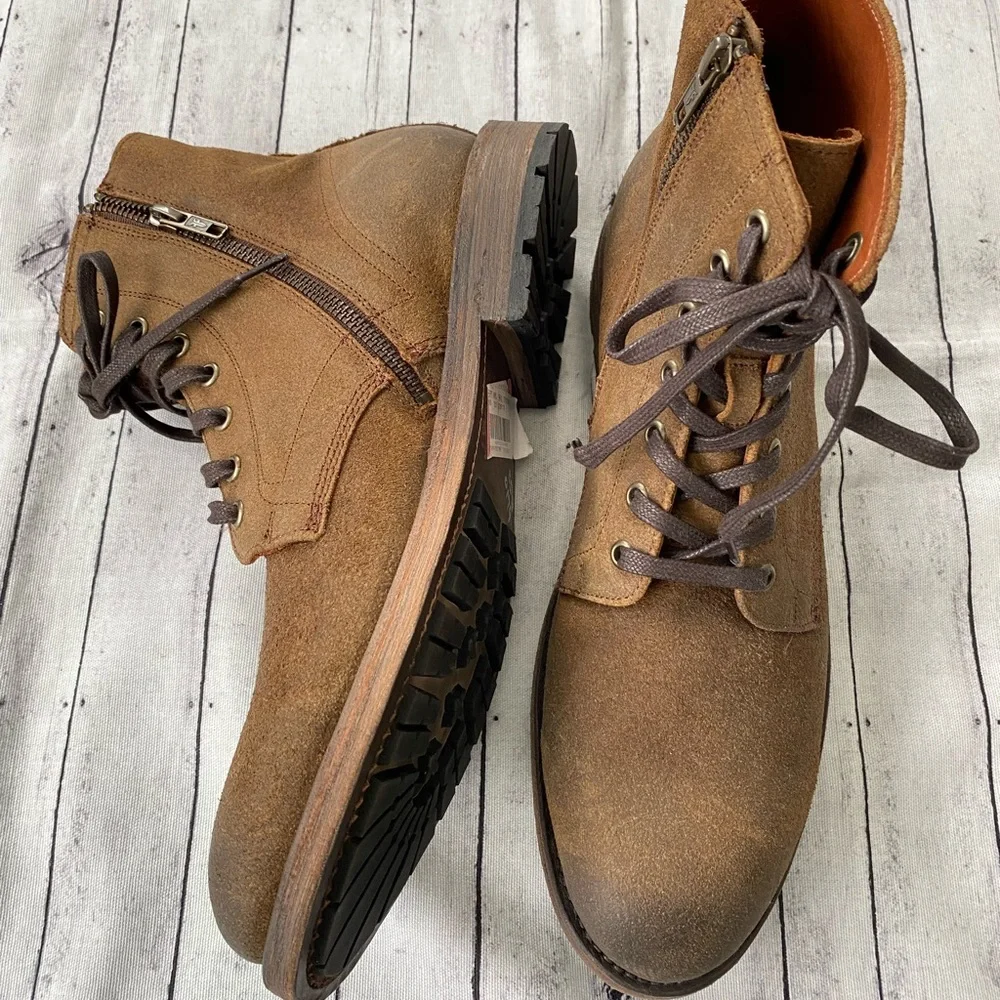 NWT FRYE LACE UP BOOTS - Picture 2 of 10